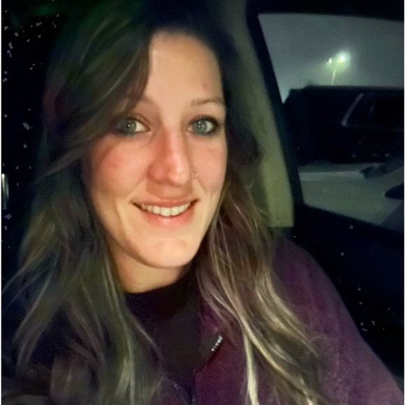 Meet your Posher, Sammie - Picture 1 of 1